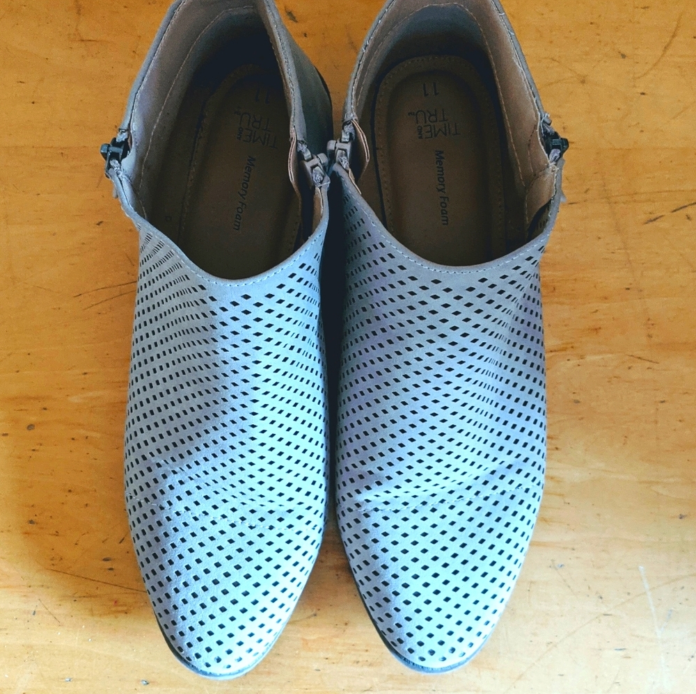 Tan Booties | Size 11